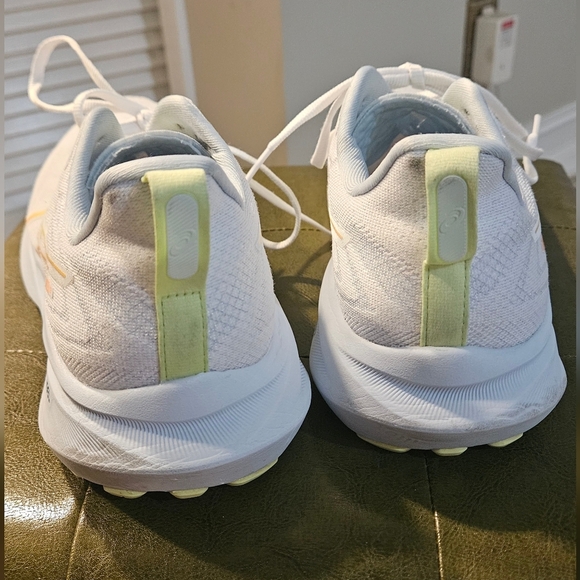 ASICS GT-2000 13 FF Blast+ Pure Gel In White/neon Accents. Size 10 - Picture 15 of 16